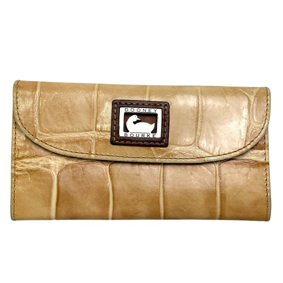 Dooney & Bourke Continental Crocodile Embossed Leather Wallet Neutral Tan - Picture 1 of 13